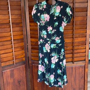 Vintage Hawaiian house dress with original shoulder pads